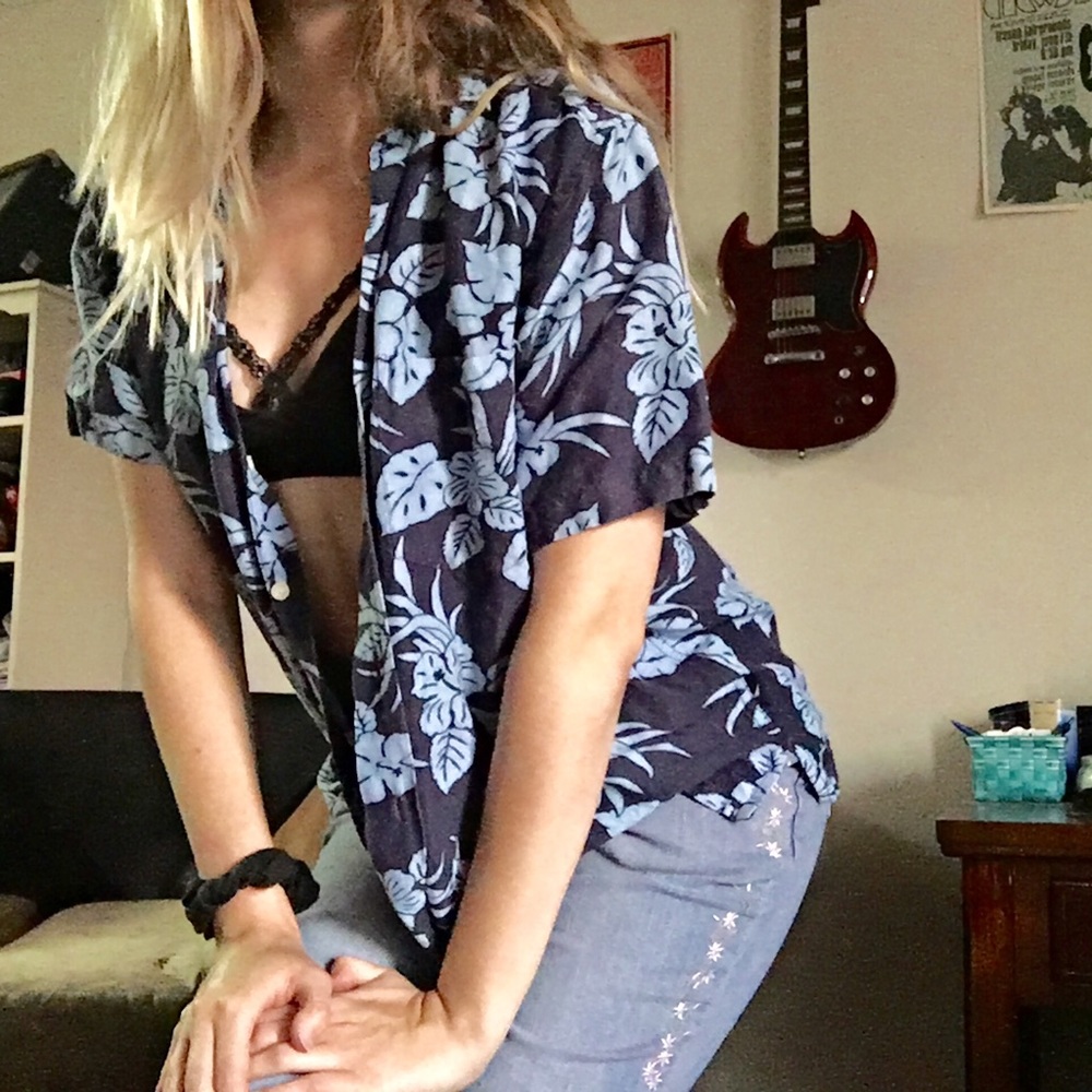 Nautica Hawaiian Button Up